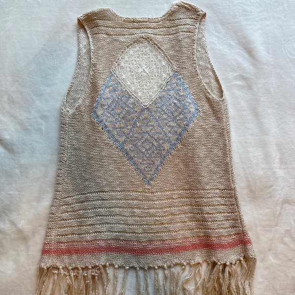 Blu Pepper Womens Boho Knit Cardigan Sweater Vest with Lace Accent Medium - Picture 2 of 8